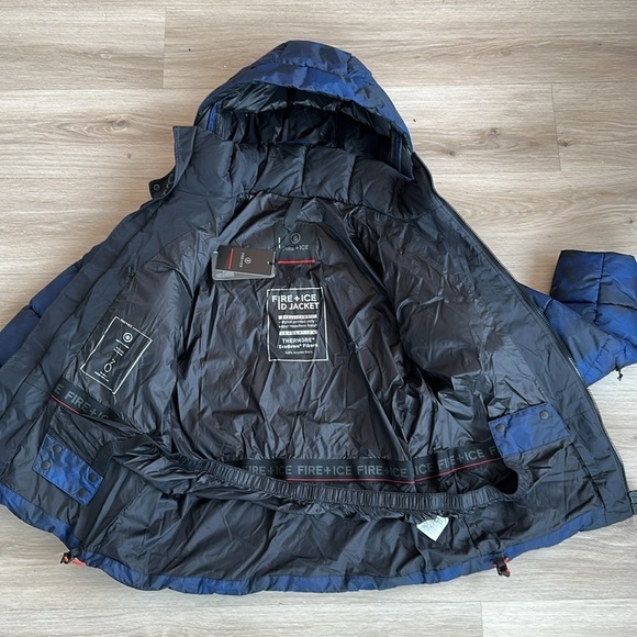 Bogner F&I Luka2 Men’s Ski Jacket FIRE+ICE
Luka Technical ski jacket in Blue - Picture 10 of 12